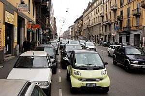 olasz parkolás
